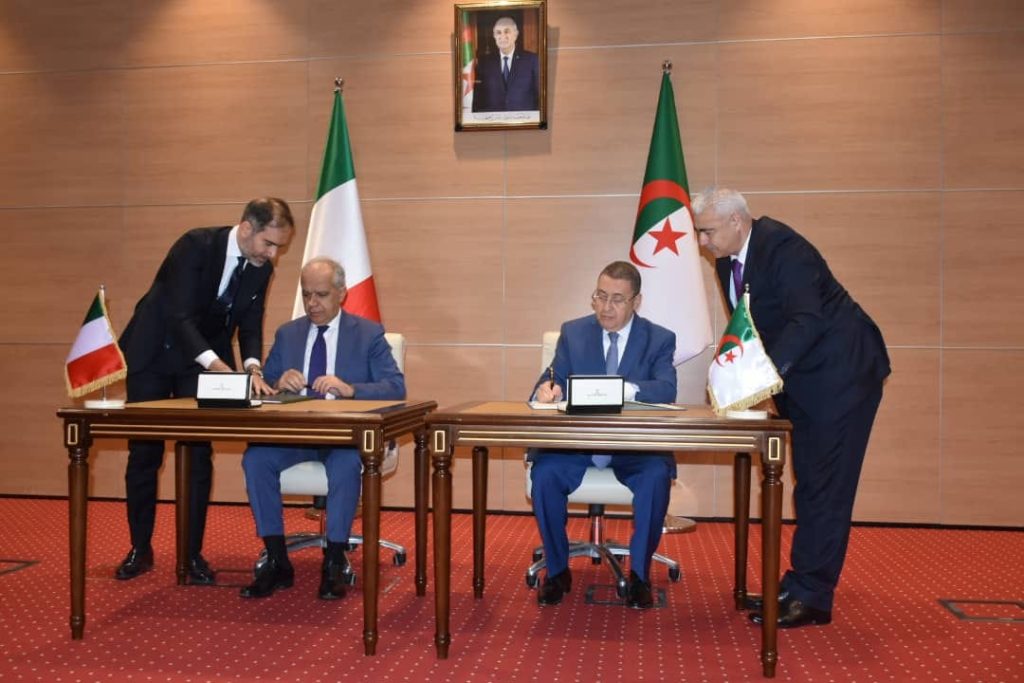ديناميكية غير مسبوقة على محور الجزائر وروما