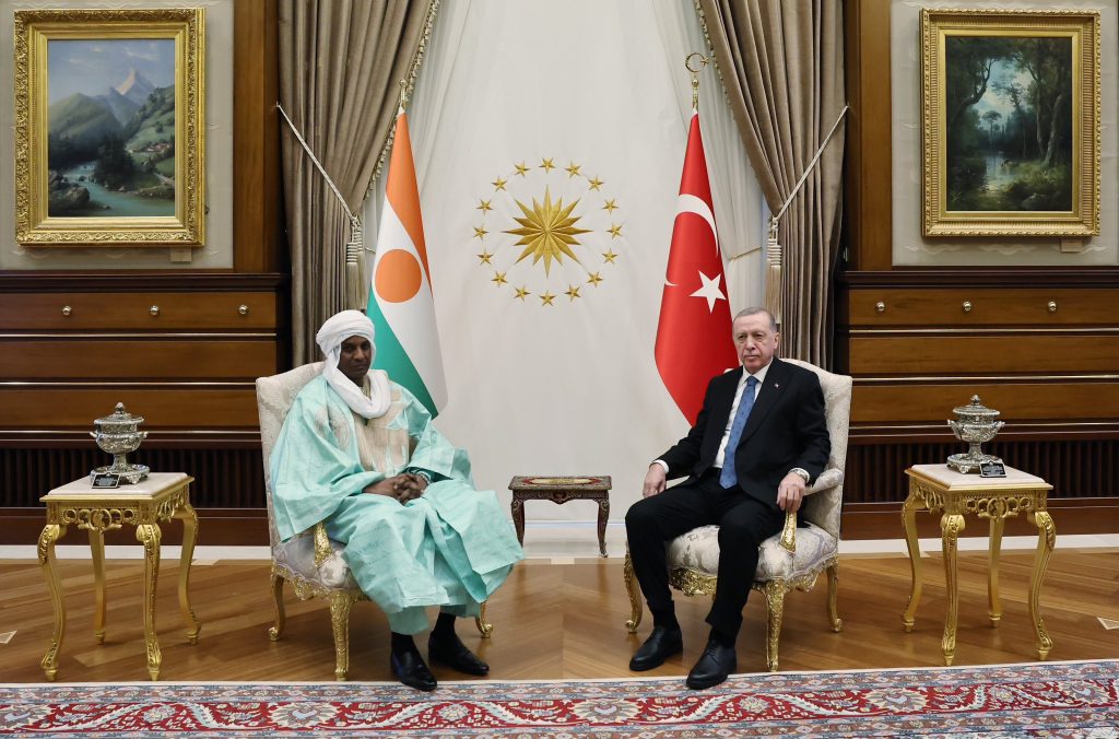 أردوغان يستقبل رئيس وزراء النيجر