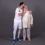 بن رحمة في أولمبيك ليون وعين على العودة لكتيبة محاربي الصحراء