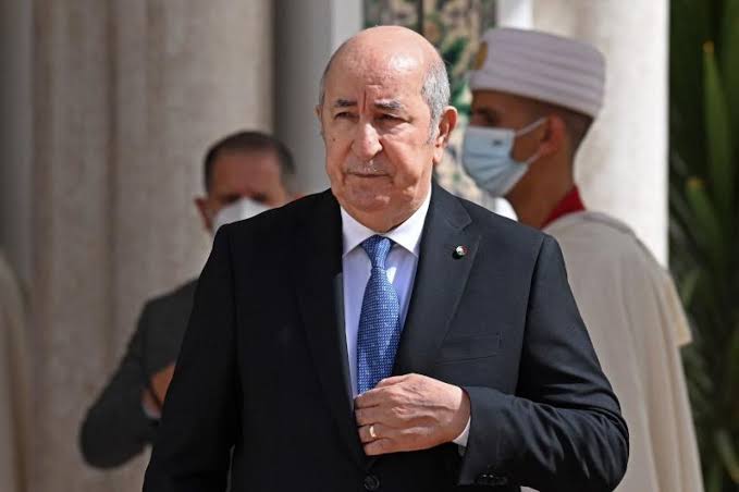الرئيس تبون يأمر  بالتكفل التام والفوري بمرضى السرطان غير المؤمّن عليهم اجتماعيا