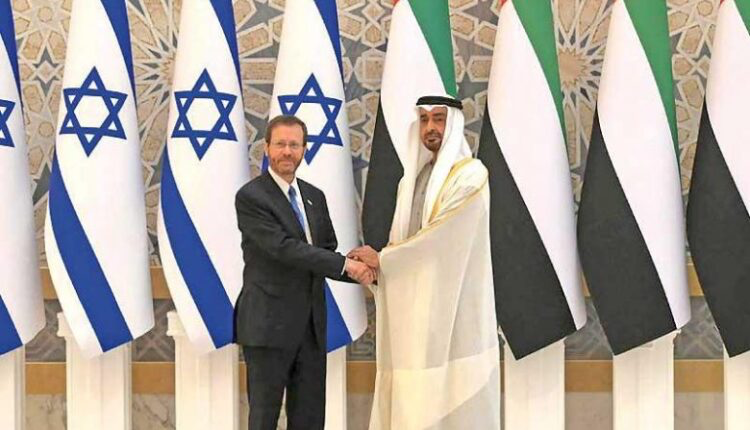 شركة “دولة الإمارات الوظيفية”تجنس 6 آلاف إسرائيلي وتهدد الأمن القومي  العربي من الخليج إلى المحيط