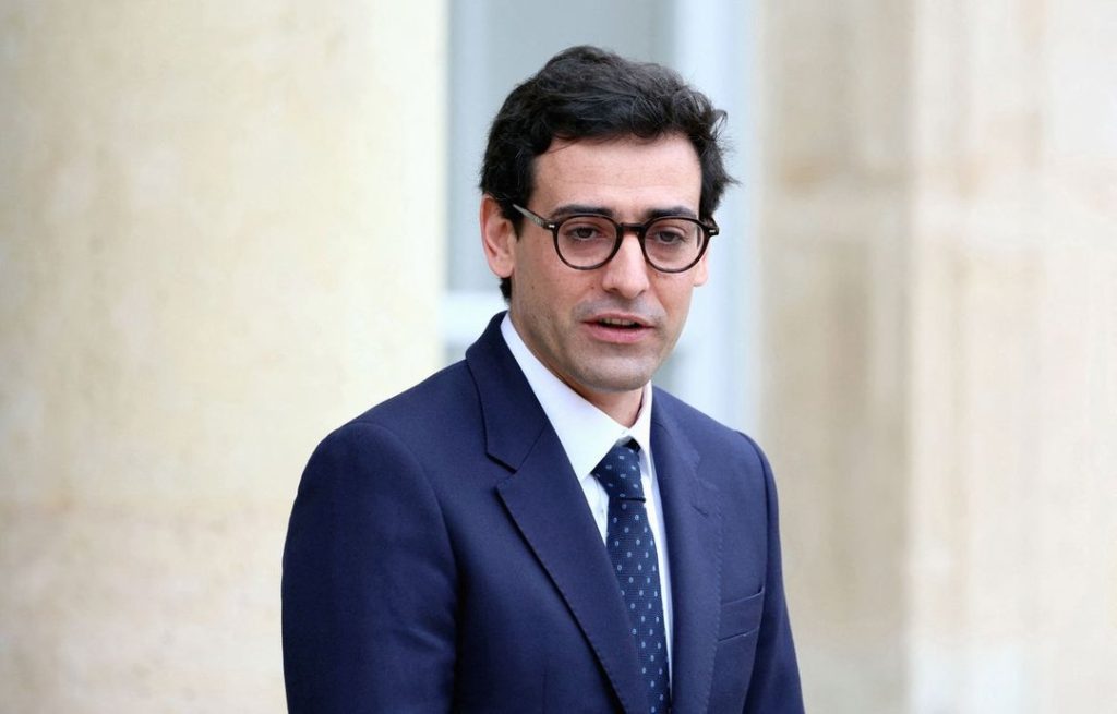 فرنسا تغازل المغرب ..العشيقة التي نجامعها كل ليلة رغم أننا لسنا بالضرورة مغرمين بها لكننا ملزمون بالدفاع عنها