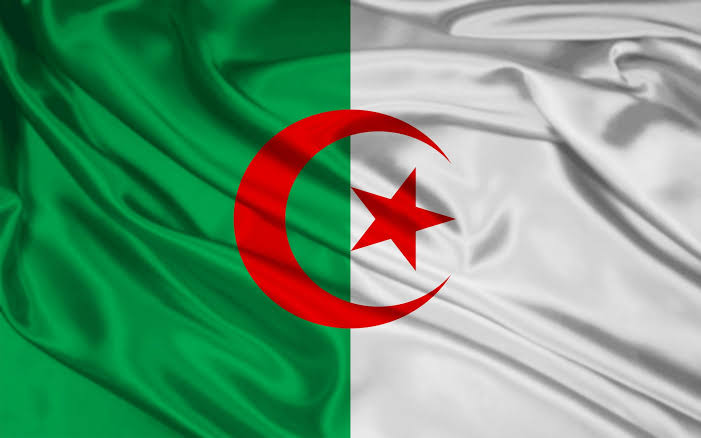 الجمهورية الجزائرية الديمقراطية الشعبية