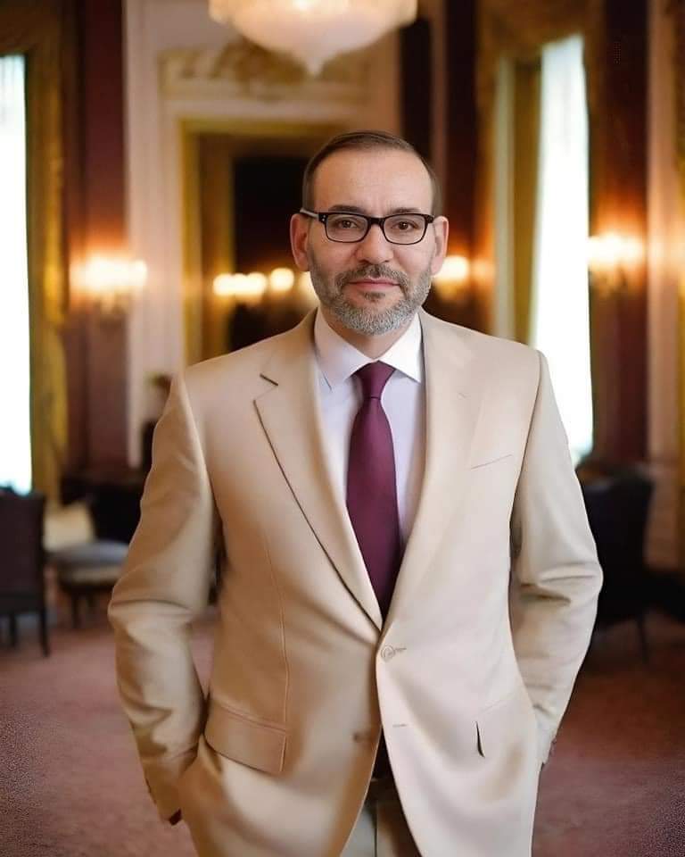 المغرب يلجأ للذكاء الاصطناعي لتعديل صور  محمد السادس الغائب عن أي نشاط رسمي