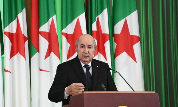 ‏الرئيس الجزائري : نتطلع بثقة ثابتة إلى التئام القمة الـ 07 للغاز بالجزائر لتطوير استغلال هذا المورد على الوجه الأمثل