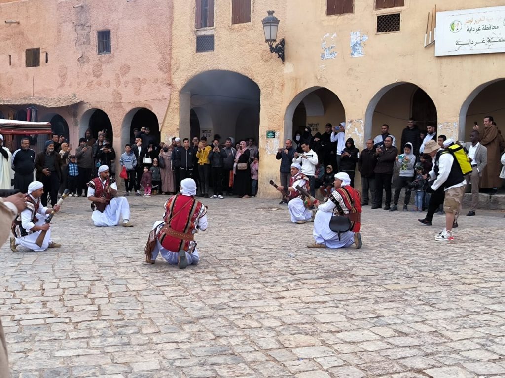 قناة تلفزيونية صينية في مهمة خاصة بولاية غرداية