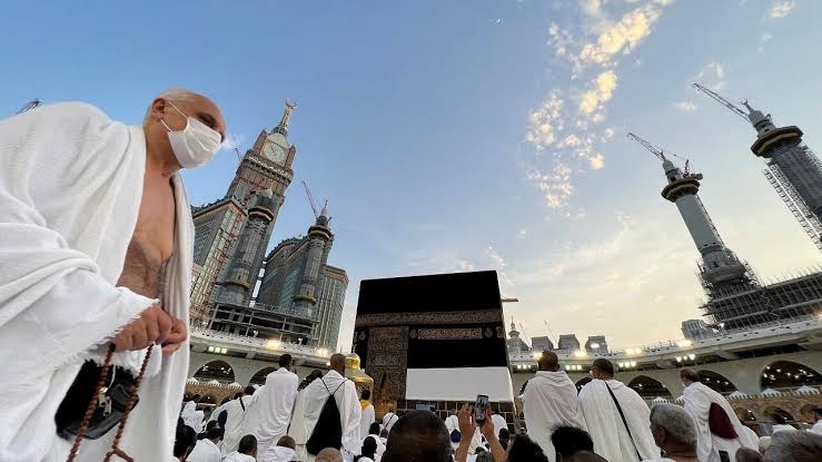 حج 2024: تحديد تكلفة الحج ب840 ألف دينار جزائري