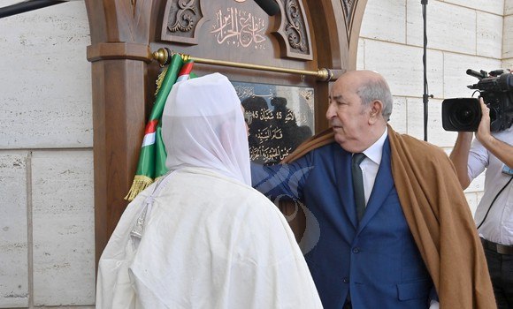 أول صلاة جمعة في جامع الجزائر..وصلاة التراويح في شهر رمضان ستكون “وفق رواية ورش عن الإمام نافع