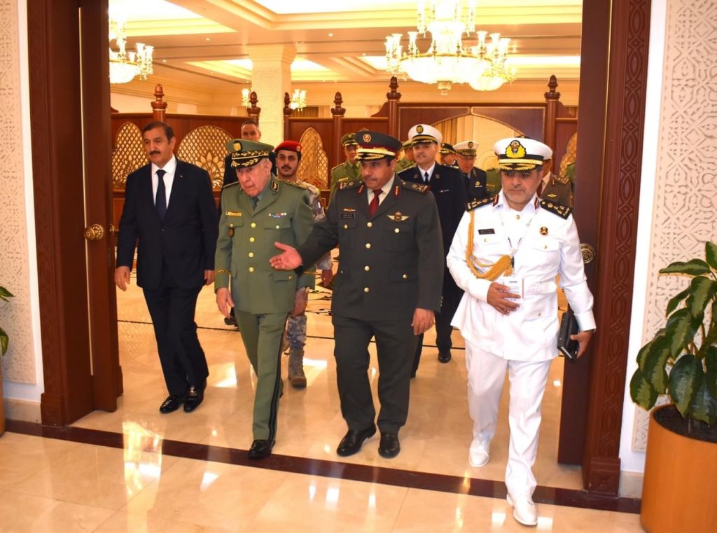 رئيس أركان الجيش الجزائري السعيد شنقريحة في زيارة رسمية إلى دولة قطر