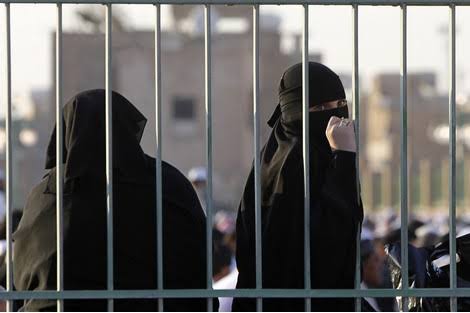 سفارة المغرب لدى السعودية تكشف أعداد السجينات المغربيات ..والدعارة على رأس لائحة التهم