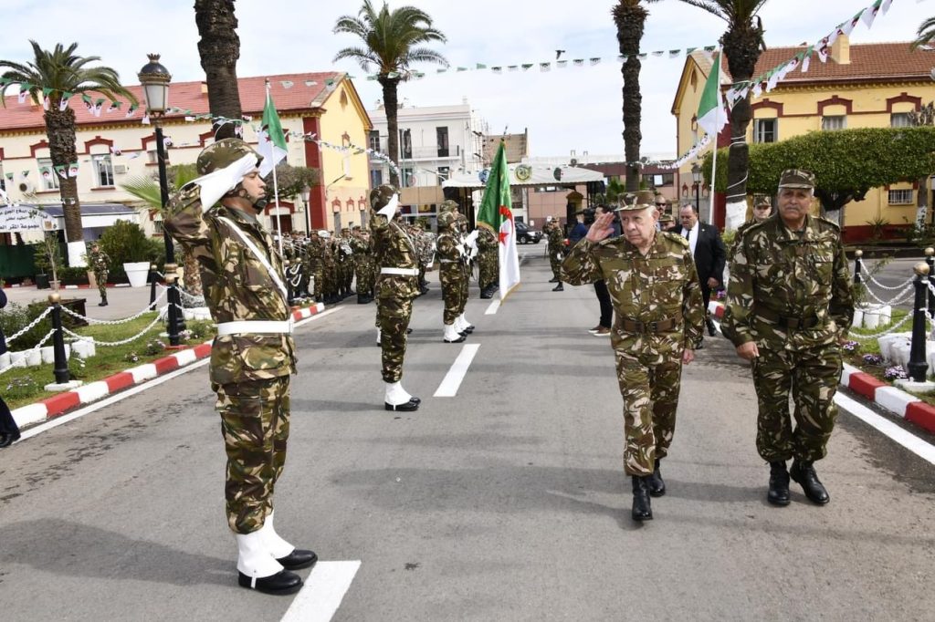 رئيس أركان الجيش الوطني الشعبي، في زيارة عمل وتفتيش إلى قيادة قوات الدفاع الجوي عن الإقليم