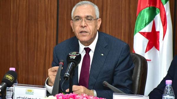 تحريك الدعوى العمومية ضد  كل من يروج “للانحلال الخلقي” عبر منصات التواصل  الاجتماعي في الجزائر