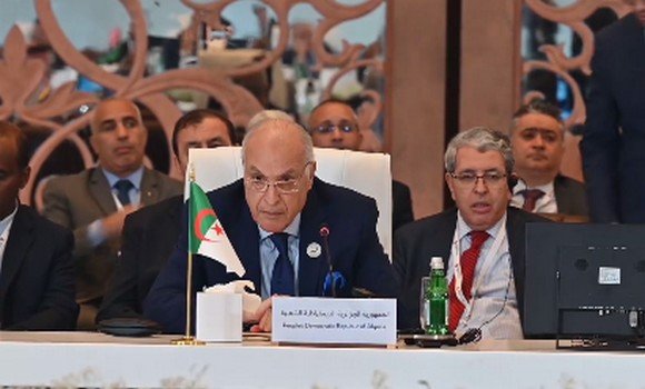 منتدى الدوحة ..جهود الجزائر الدبلوماسية محل إشادة !
