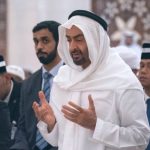 إعلامي إماراتي “مجنس “يهدد الجزائر ..ويصبح محل سخرية وتهكم في العالم العربي ..