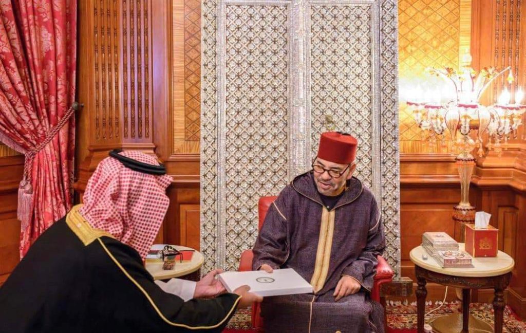 ماذا يحدث في القصر الملكي المغربي؟