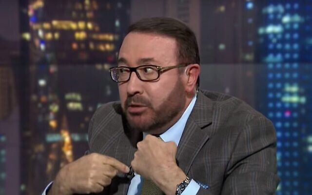 بوق المخابرات المغربية فيصل القاسم يحذف بأوامر قطرية منشورا مسيئا لشهداء الجزائر