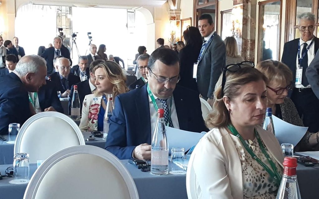 عرقاب يرافع باسم الجزائر في أكبر منتدى طاقوي لحوض المتوسط !
