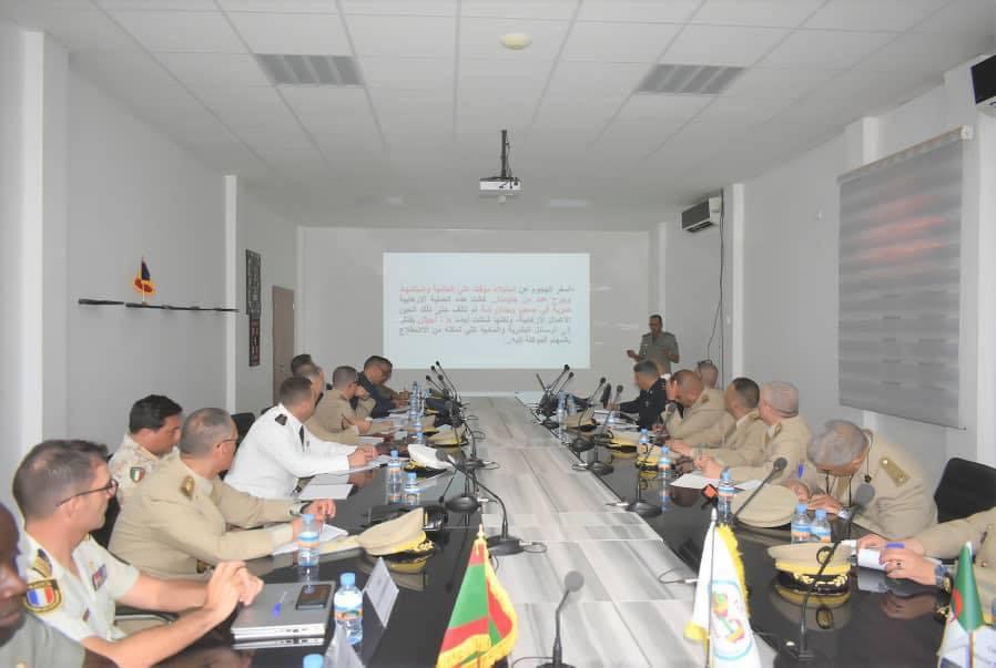 وفد من المدرسة العليا الحربية الجزائرية في زيارة إلى موريتانيا