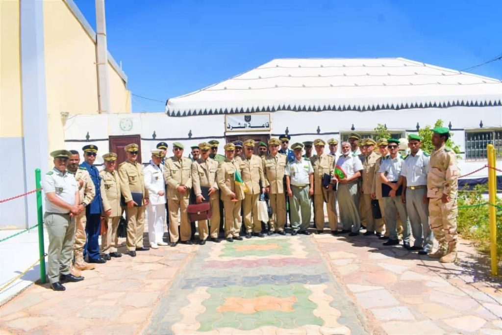 وفد من المدرسة العليا الحربية الجزائرية في زيارة إلى موريتانيا