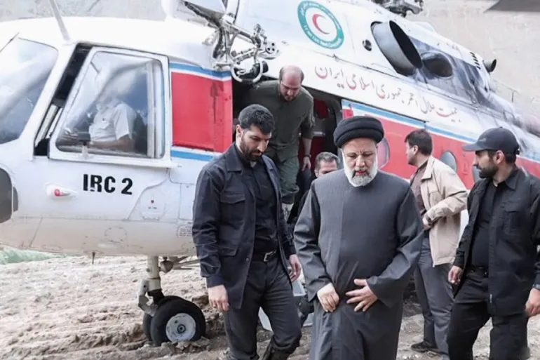 “سقطنا في الوادي ” تفاصيل  آخر الثواني في حياة الرئيس الإيراني ومرافقيه !
