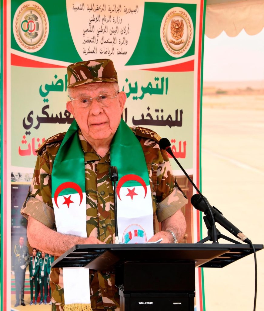 “الدفاع الوطني في مواجهة حرب العقول”