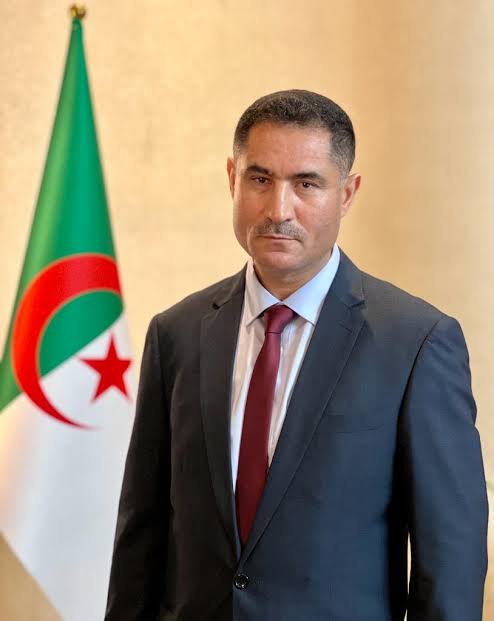 وزير الاتصال الجزائري ..وسائل الإعلام مطالبة بالموضوعية في تغطية  السباق نحو قصر المرادية
