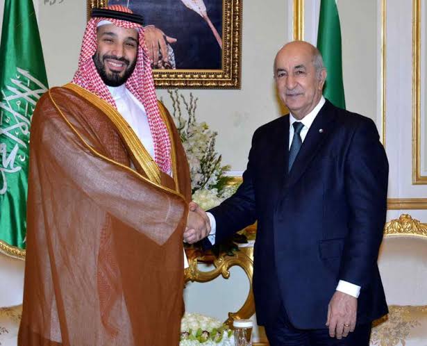 السعودية تؤدب شاعرا مغمورا أساء لشهداء الجزائر!