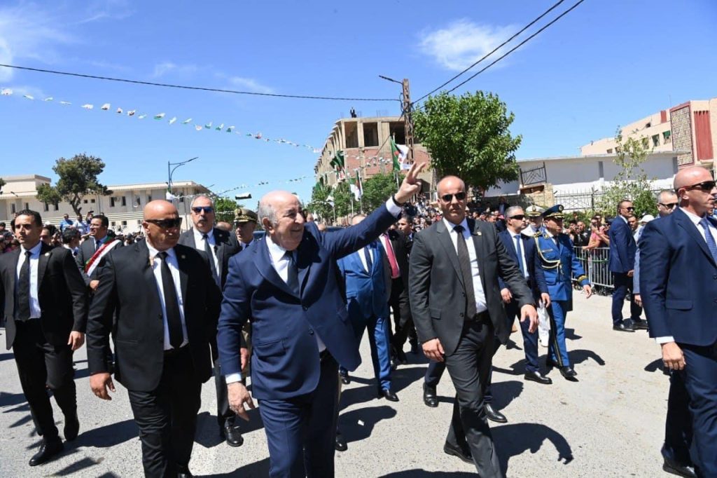 المحكمة الدستورية في ⁧‫#الجزائر‬⁩ تقر القائمة النهائية للمترشحين لانتخابات 7 سبتمبر الرئاس