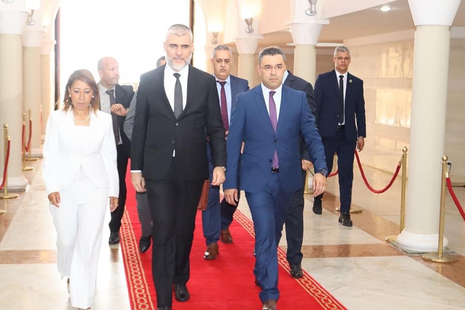 #رئاسيات_الجزائر انتهاء عملية دراسة ملفات التصريح بالترشح