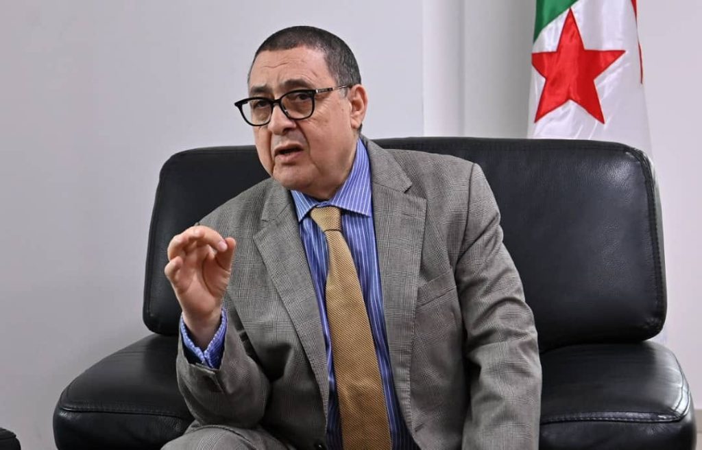 الرئيس تبون يحيل وزير الداخلية الجزائري “إبراهيم مراد ” على “عطلة خاصة ”  للتفرغ لإدارة حملته الانتخابية