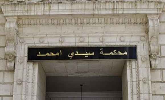 عملية حجز أسلحة وذخيرة بميناء بجاية..ما علاقتها بحركة إرهابية
