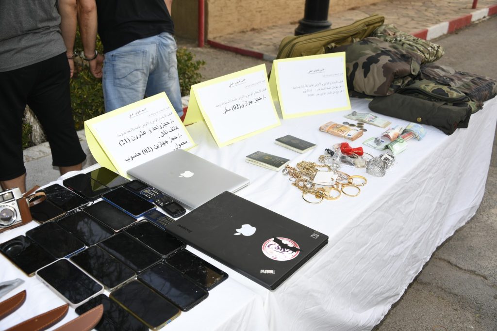 اعترافات الارهابي زايدي موسى حول مخطط  تنظيم”الماك” لتهريب الأسلحة إلى الجزائر ⁧‫‬⁩