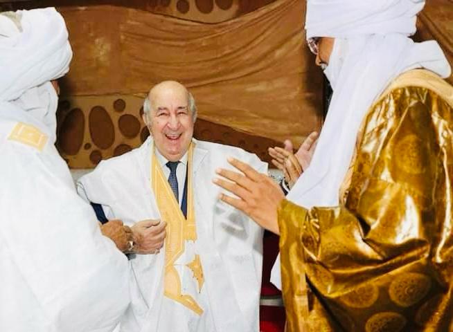 فيديو ..المترشح الحر عبد المجيد تبون يلتقي بأعيان جانت