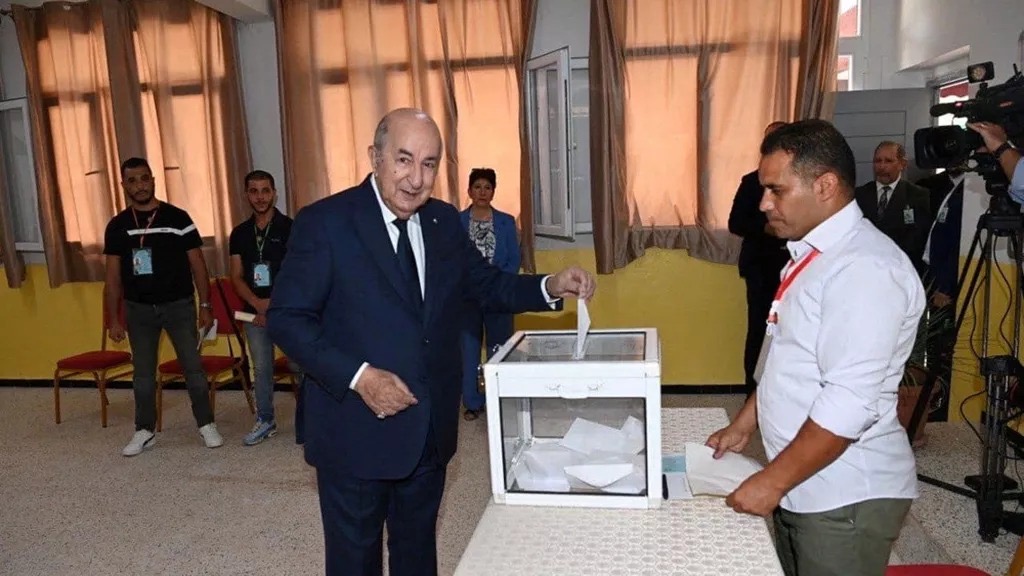 لا يمكن منع كلب من النباح .. هستيريا الصحافة الفرنسية !