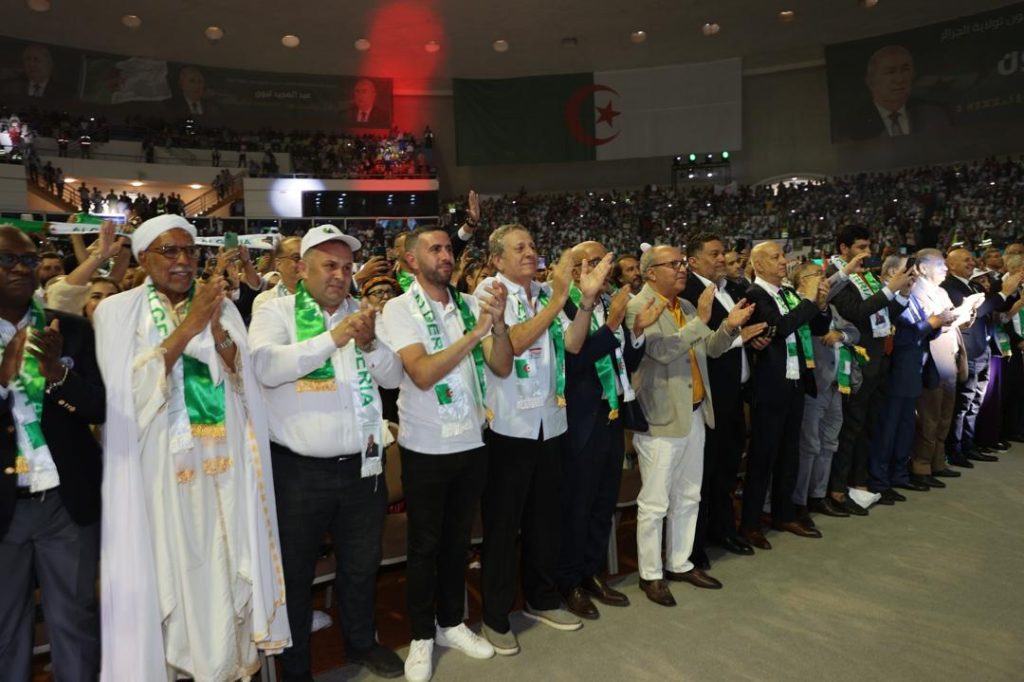 تبون : لن نقول عفا الله عما سلف ولن نسامح العصابة وسيكونون درسا