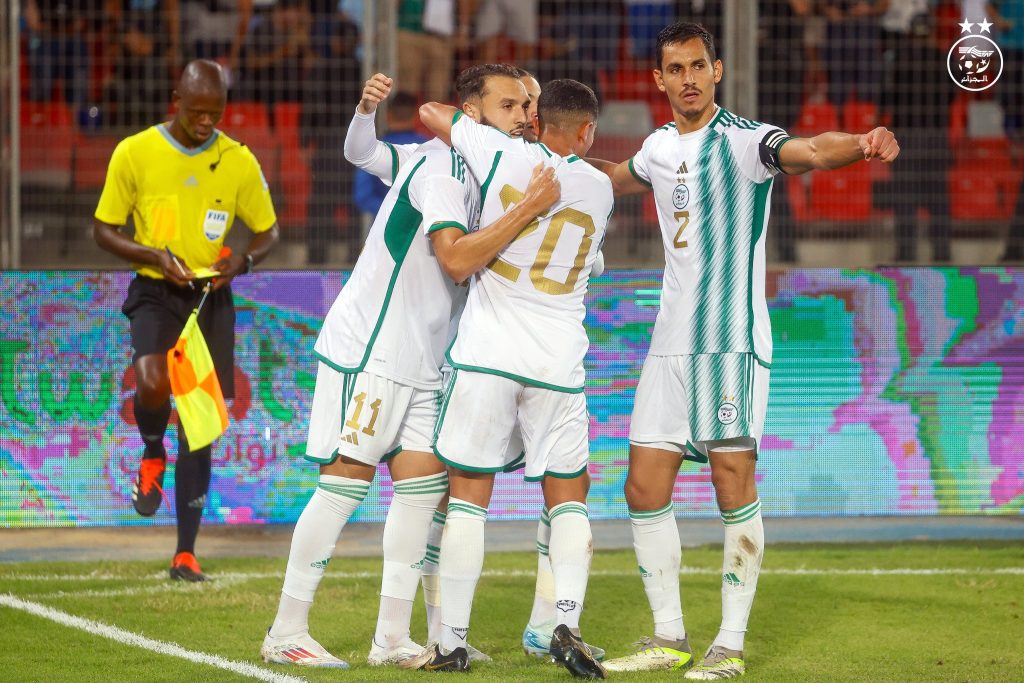 الخضر يعبدون الطريق نحو كأس أمم أفريقيا 2025