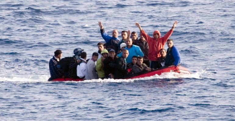 معالجة ظاهرة “الحرقة”استراتيجيات ورؤى لتحسين ظروف الشباب الجزائري