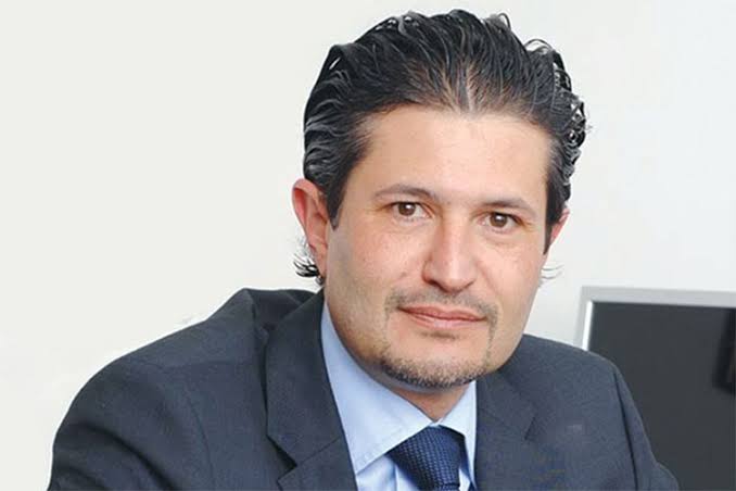 ليلة سقوط “كزافيه دريانكور ” فضيحة فساد تعصف بالسفارة الفرنسية في الجزائر