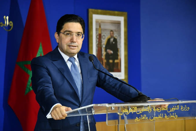 هكذا يمارس نظام المخزن المغربي دبلوماسية الرشاوي والابتزاز