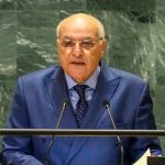 وزير خارجية الجزائر يؤدب النظام الانقلابي في مالي !