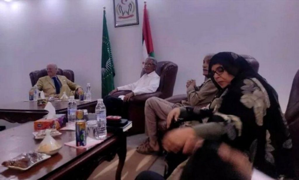 ستفان دي ميستورا في مخيمات اللاجئين الصحراويين