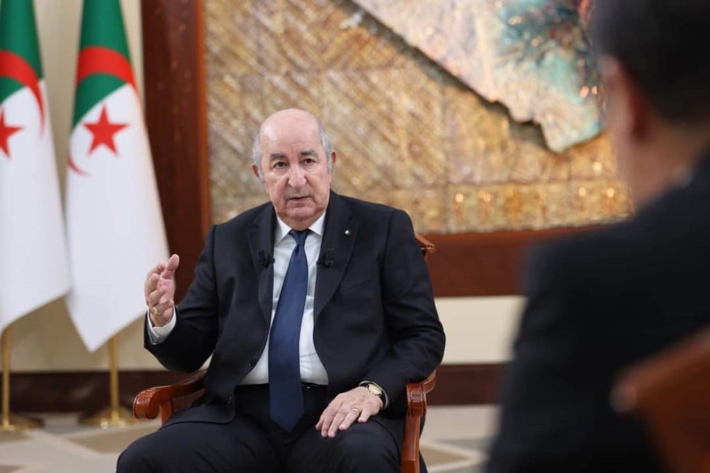 دوفيلبان يرفض جعل الجزائر شماعة مشاكل فرنسا وكبش فداء ساستها