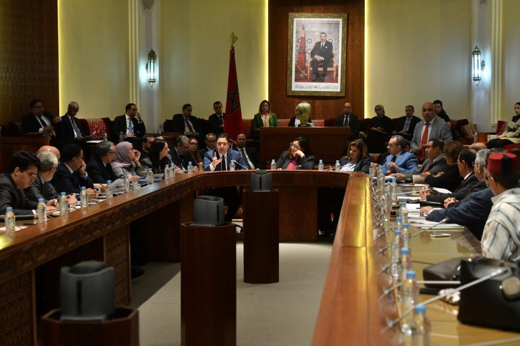 بوريطة في رقصة الديك المذبوح : الجزائر تستدرج المغرب إلى الحرب