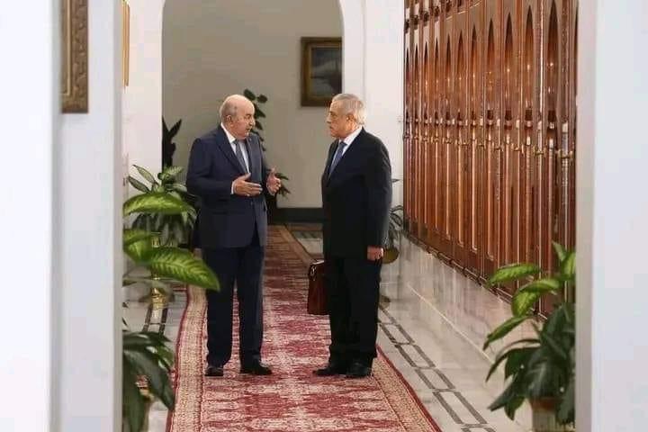 الرئيس الجزائري يجدد الثقة في نذير العرباوي على رأس الحكومة