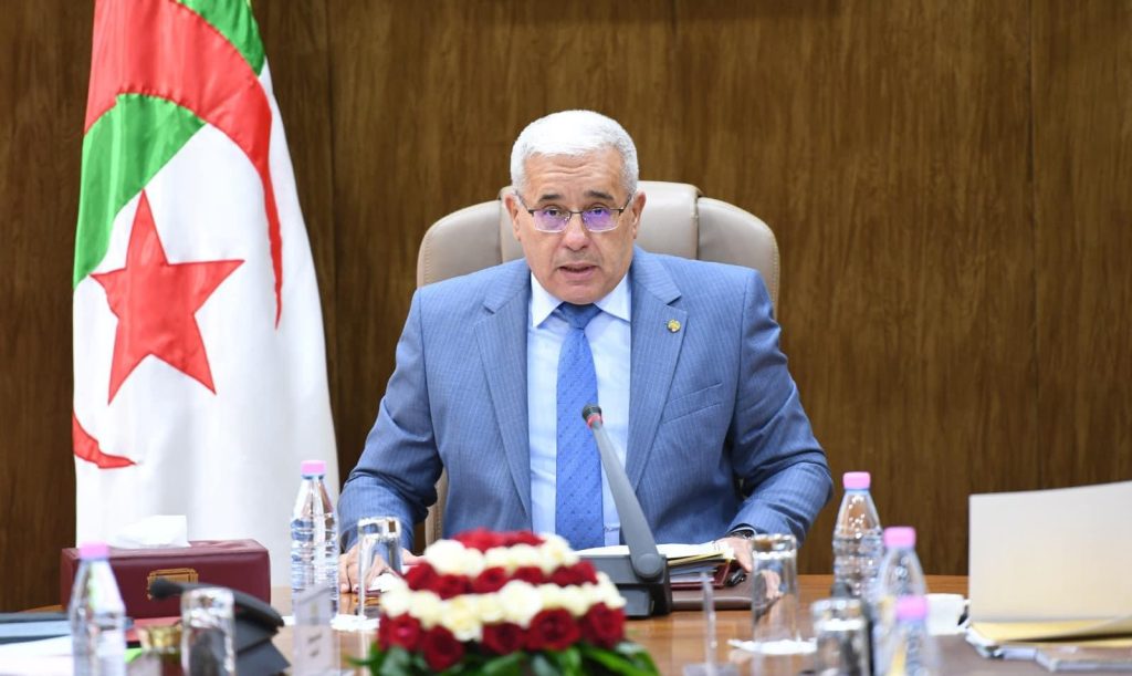 أول تعليق رسمي  جزائري على مناورات اللوبي السياسي والإعلامي الفرنسي
