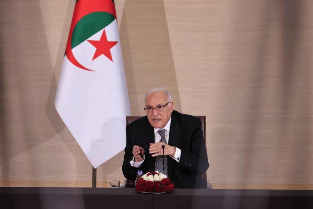 ماذا لو عدت معتذرا يا غويتا؟
