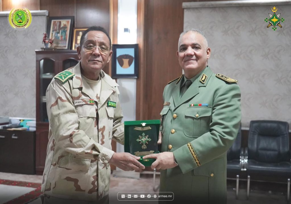 المدير المركزي لأمن الجيش الجزائري العميد ⁧‫محرز جريبي‬⁩ في زيارة عمل إلى موريتانيا