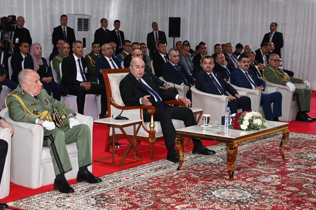 الرئيس تبون : ‏كل خطوة تخطوها ⁧‫الجزائر‬⁩ اليوم، تقدمها نحو ساحة الدول الناشئة”