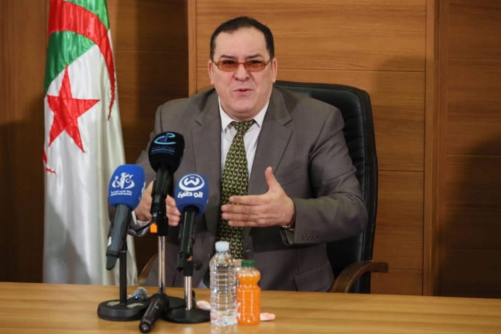 وزير الاتصال الجزائري يترجم التزاماته مع الأسرة الإعلامية ويطلق سلسلة دورات تكوينية للصحفيين