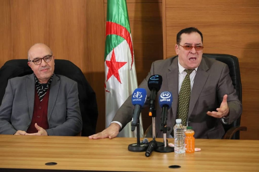 وزير الاتصال الجزائري يترجم التزاماته مع الأسرة الإعلامية ويطلق سلسلة دورات تكوينية للصحفيين